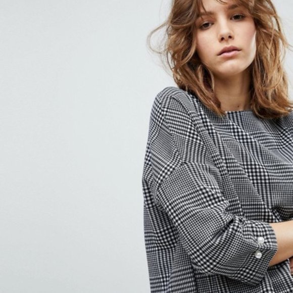 NWOT Stradivarius Check 3/4 Sleeve Tee - Picture 3 of 5